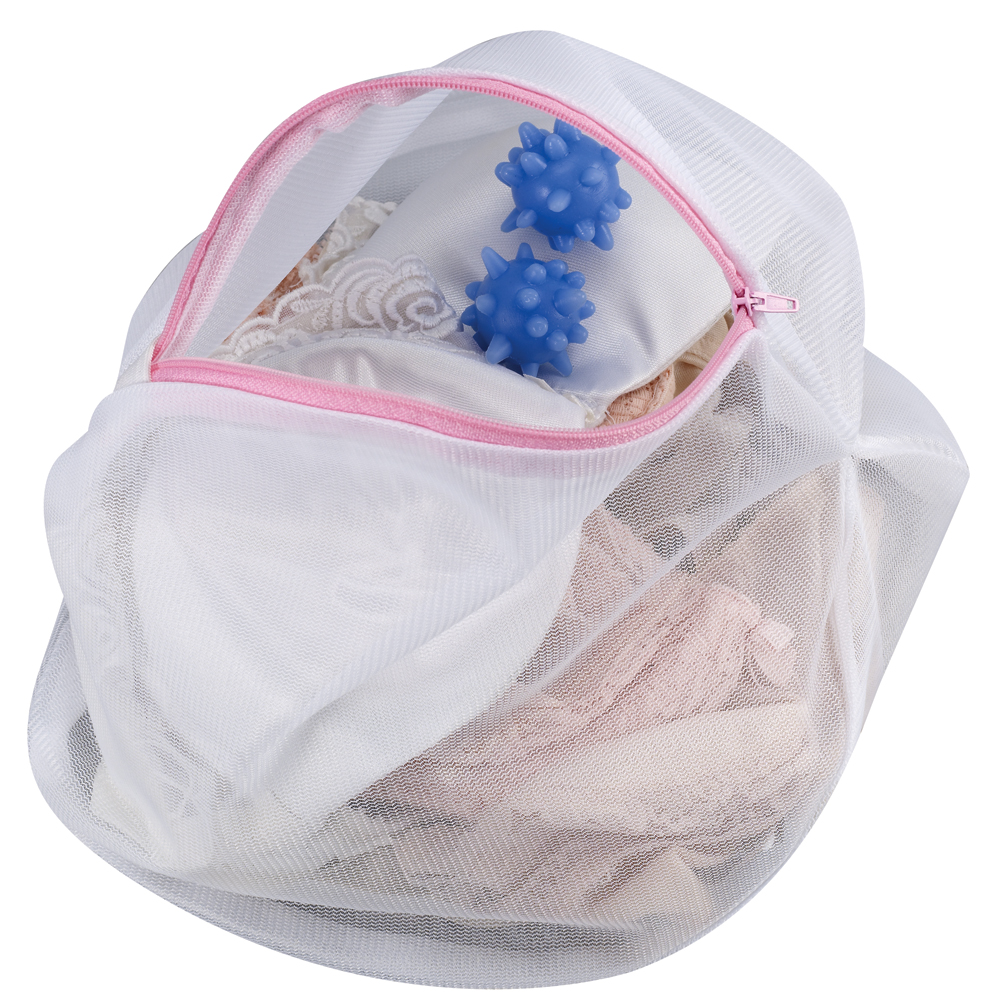Lingerie Wash Bag White Polyester with 2 Blue PVC Washer Balls